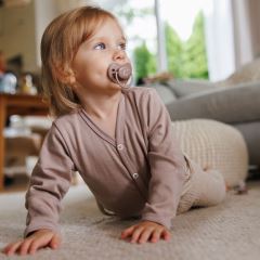 Dudlík silikonový, anatomický tvar, 18m+, 2 ks - Nature (6)