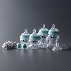 Startovní set lahví Tommee Tippee antikolik 150 ml a 260 ml (2)